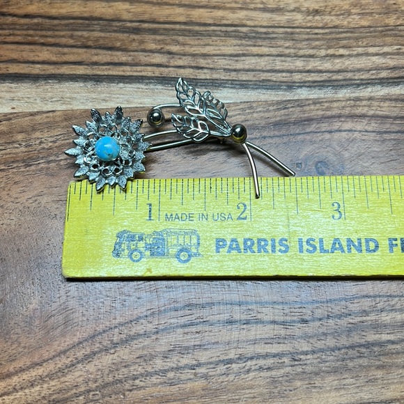 Vintage Costume Silver-tone Blue Flower Brooch - Picture 15 of 17